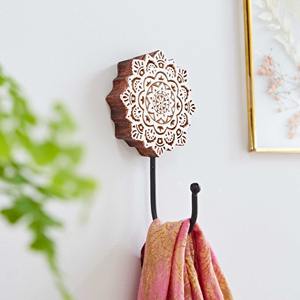 Gancho de pared de madera con forma de búho, colgador decorativo de animales para colgar bolsas de alimento para pájaros, herramientas de jardín y decoración con temática de la naturaleza, de la India. - Product Image 4
