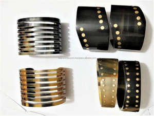 Bracelet de manchette en corne de buffle noir et blanc fait à la main de haute qualité Bracelet en corne naturelle à la mode pour les femmes de Falak World Export - Product Image 4