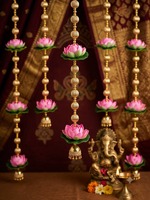 Guirlande suspendue en fleurs de lotus en mousse avec boules Gota et Ghungroo pour mariage indien, Diwali, temple de Ganesh, décoration murale et de porte