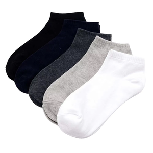 Nouvelle Arrivée Chaussettes de Sport et Décontractées Personnalisées de Haute Qualité, Confortables et Respirantes pour Jeunes Hommes et Femmes, Logo sur le Bas - Product Image 4
