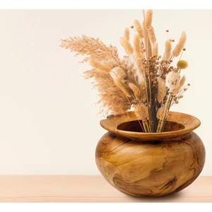 Vase de table en bois de style avec poignée découpée pour la décoration intérieure - Product Image 2
