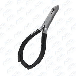 Pince à cuticules professionnelle en acier inoxydable, outils à ongles de haute qualité, vente en gros d'usine pour salon et usage domestique - Product Image 1