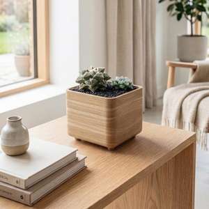 Jardinière en bois de teck rustique, design carré, pour plantes d'intérieur, utilisation sur bureau, fabrication artisanale, capacité 20L, finition naturelle - Product Image 1