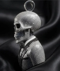 Colgante de esqueleto estilo Hip Hop con incrustaciones de diamantes negros y moissanita, diseño de calavera - Product Image 2