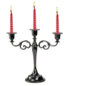 Candelabro Gótico de Latón Negro de 3 Brazos, Hecho a Mano, Resistente al Calor, para Decoración del Hogar - Product Image 1