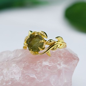 Anillo Hexagonal de Moldavita en Plata de Ley 925 con Diseño de Hoja de Vid, Anillo de Piedra Preciosa Único, Regalo de Joyería de Compromiso para Mujer - Product Image 2