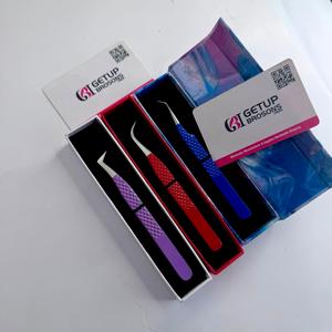 Pince à cils en acier inoxydable avec poignée diamantée couleur personnalisée, à 90 degrés et courbée pour extensions de cils volume - Product Image 4
