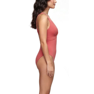 Maillot de bain durable pour femme, idéal pour la natation, les aventures à la plage et les vacances d'été, avec tissu extensible confortable et sensation légère. - Product Image 6