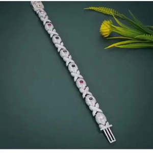Bracelet VVS Moissanite XO multicolore en argent sterling 925 plaqué rhodium, style Hip Hop Iced Hugs Kisses, unisexe et tendance - Product Image 2