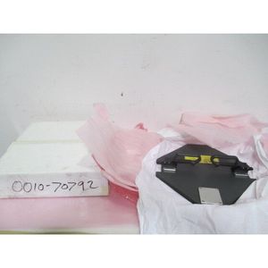 AMAT 0010-70792 EMXP+/MXP+ OX, ฝาครอบช่อง, ตัวหนีบ - อุปกรณ์และอะไหล่เซมิคอนดักเตอร์ระดับโลกที่เชื่อถือได้ - Product Image 2
