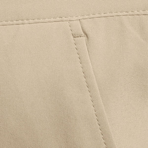 Pantalones Cortos Bermuda para Hombre, Color Caqui, Tela Oxford de Algodón, Cierre de Botones, Cintura Media, Bolsillos Casuales, Estilo Tejido Transpirable - Product Image 2