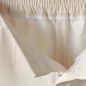 Maletín para Portátil de Cuero Genuino, Geométrico, Elegante y Casual, Impermeable, Ecológico, Duradero, con Panel Solar de Poliéster - Product Image 4