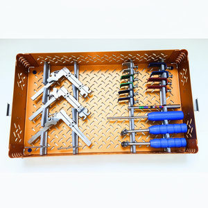 Retractor Cervical Trim Line, Juego de Instrumentos para Sistema de Columna Vertebral con Caja - Product Image 1