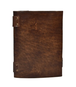 Cuaderno de páginas blancas en blanco hecho a mano de cuero genuino en relieve de León celta con portalápices y doble candado en C de latón antiguo - Product Image 5