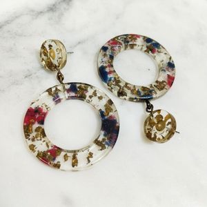 Artisan เรซิ่นหินขัดกับต่างหูหยดสีดำเป็นมิตรกับสิ่งแวดล้อม, มือเทและปรับแต่งสีผสม - Product Image 4