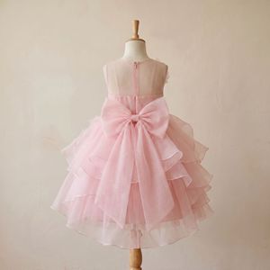 Vestido de niña de las flores de satén color marfil celestial con mangas abullonadas, de tul en capas, estilo princesa, hecho a mano con apliques 3D, Colección Cuento de Hadas 2026, ¡Gran Venta! - Product Image 3