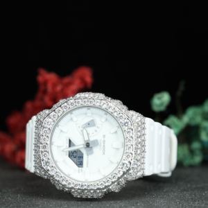 Montre Hip Hop VVS Moissanite Iced Out, Montre Diamantée Bust Down, Argent 925, Quartz de Luxe, Bracelet Blanc, Vente en Gros - Product Image 3