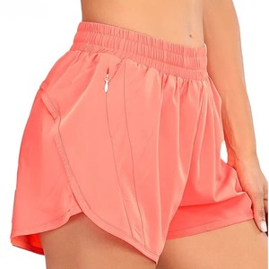 Shorts de sport noirs pour femmes avec poche zippée, séchage rapide, taille élastique, taille mi-haute, en tricot de spandex et polyester, coupe classique - Product Image 4