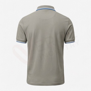 Polo à manches courtes gris pour homme avec poche, couleur unie, design tissé décontracté, coupe classique - Product Image 2
