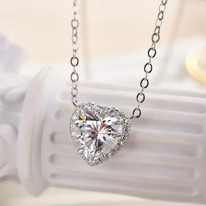 สร้อยคอโมอิสซาไนต์ทรงหัวใจ 4.0 กะรัต ดีไซน์ใหม่ เงินแท้ 925 ชุบไวท์โกลด์ 18K พร้อมสายสร้อยแบบเชื่อมต่อ สำหรับผู้หญิง ขายส่ง - Product Image 1