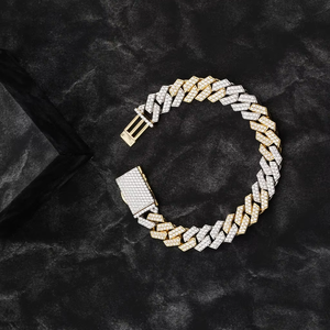 Pulsera de Diamantes Moissanite con Incrustaciones de Diamantes, Estilo Plata 925 Chapada en Oro Blanco para Hombre - Product Image 1