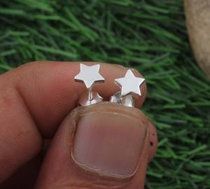 Boucles d'oreilles étoile en argent sterling 925 massif, bijoux de luxe faits à la main pour mariage, anniversaire, fête, cadeau - Product Image 1