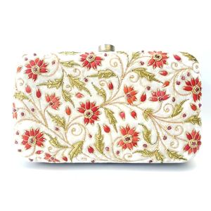 Pochette à bijoux vintage traditionnelle, nouvelle tendance, élégante, brodée, en tissu, avec fermeture à bouton, portable, pour soirée - Product Image 4