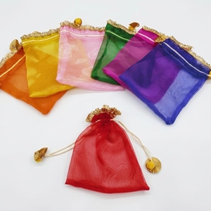 Sac Potli en Organza Fait Main pour Cadeaux de Mariage, Cadeaux de Retour, Emballage de Bijoux et Célébrations Festives - Product Image 4