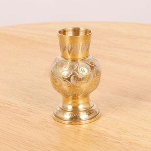 Vases à fleurs personnalisés modernes faits à la main en cuivre et en laiton gravés avec un motif spécial, décoration de table écologique - Product Image 2