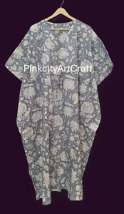 Robe Kaftan en Coton Écologique Faite à la Main pour Femme, Imprimée à la Main à Motifs Floraux Jaipuri, Vêtement de Détente Artisanal Indien Long et Naturel - Product Image 4