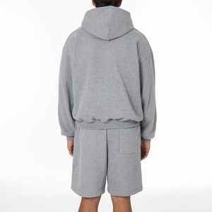 Conjunto de Sudadera con Capucha y Pantalones Cortos para Hombre con Logotipo Personalizado, Atuendo de Dos Piezas Elegante y Cómodo para Uso Diario, Gimnasio, Fitness, Entrenamiento - Product Image 2