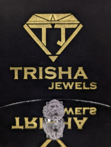 Anillo con Cabeza de Animal Estilo Hip Hop, Diamante Moissanite VVS, Plata de Ley 925, Joyería Personalizada con Incrustaciones de Diamantes, por Trisha Jewels - Product Image 5