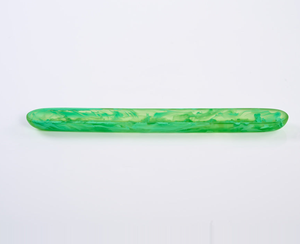 ถาดเสิร์ฟลายหินอ่อนสีชมพู ขัดเงาด้วยมือ รูปทรงไม่สม่ำเสมอ ย่อยสลายได้ ปลอดภัยสำหรับเครื่องล้างจาน เกรดสำหรับอาหาร เหมาะสำหรับงานปาร์ตี้ - Product Image 3