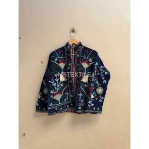 Chaqueta de algodón índigo para mujer con cuello alto, bordado a mano con motivos florales, estilo bohemio y chic de pradera, abrigo de otoño. - Product Image 2