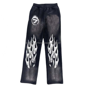 Conjunto Deportivo de Fabricante OEM, Sudadera con Cremallera, Pantalones Deportivos Acampanados con Lavado Ácido, Parches Bordados y Diseño Desgastado - Product Image 4