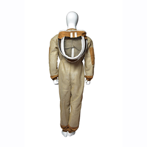 Traje de Apicultura Ventilado Hecho en Pakistán para una Experiencia Cómoda, Malla Aero de Alta Calidad para Apicultores Profesionales - Product Image 4