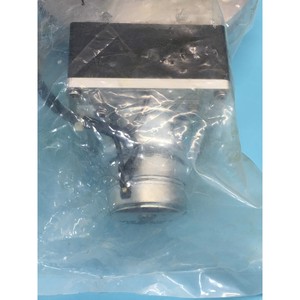MDC KAV-100M-P SP MDC Vacuum, Valve d'angle sous vide - Équipement et pièces semi-conductrices de renommée mondiale à la confiance du marché - Product Image 3