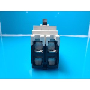 Interruptor de Circuito Mitsubishi NF100-SRU2060 NF100-SRU Usado Como Está, Piezas de Equipos Semiconductores Legacy - Product Image 5
