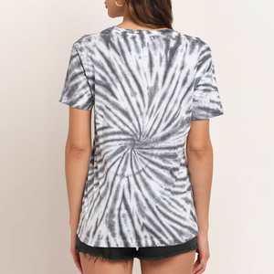 T-shirt décontracté pour femme, imprimé par sublimation, personnalisé, de haute qualité, 100 % polyester, séchage rapide, anti-boulochage, best-seller - Product Image 3