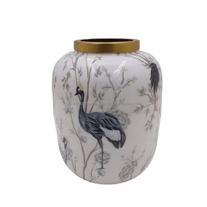 Florero de Hierro de Diseño de Lujo, Color Dorado, Maceta de Metal para Decoración de Sala de Estar y Restaurante, Hecho a Mano al por Mayor - Product Image 5