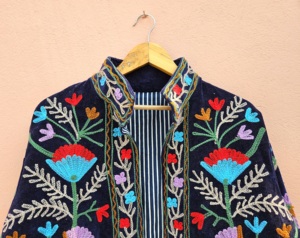 Women's Embroidered <b>Velvet</b> <b>Blazer</b> Mandarin Collar Floral Handcrafted Ethnic Jacket Autumn Full Sleeve Regular gift for her - Product Image 2