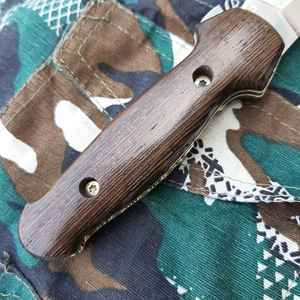 Couteau de chasse en acier Damas fait main de qualité supérieure, taille personnalisée, manche confortable - Product Image 6