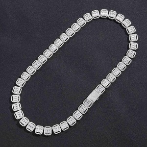Cadena Cubana de Plata de Ley 925 con Diamantes Moissanite de Diseño Exclusivo, Collar de Lujo Estilo Hip Hop para Ocasiones Especiales - Product Image 5