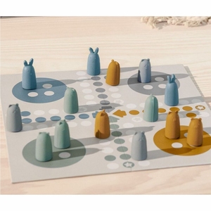 Jeu de société Ludo en bois artisanal avec gobelet à dés et pions en bois – Jeu de stratégie familial classique de luxe – Jeu de Ludo en bois - Product Image 4