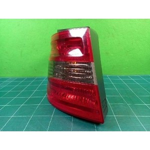 Luz Trasera Izquierda Usada Clase B A1698202564 - Product Image 2