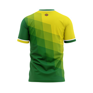 MADE4MATCH Maillot de sport personnalisé imprimé avec un design en sublimation dégradé, manches courtes, col rond, tissu polyester respirant - Product Image 4