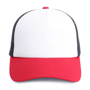 Gorra Deportiva con Cordón Ajustable, 100% Poliéster, Transpirable, Impermeable, Cierre a Presión, Perforaciones Triangulares Láser, para Deportes al Aire Libre - Product Image 1