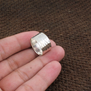 Silver Wide Band Gemstone <b>Ring</b> Hammered Classic Bezel Setting Statement Chunky <b>Plain</b> Minimalist Unisex 5 Garm - Product Image 1