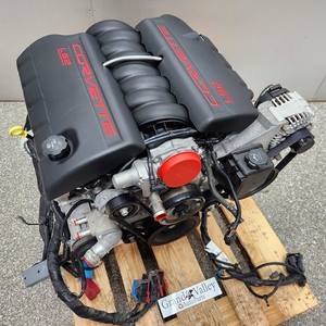 Moteur LS2 à vendre - Bloc long V8 6.0L testé, faible kilométrage, compression vérifiée, prêt à être expédié pour projets de remplacement dans le monde entier - Product Image 1