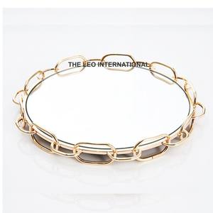 ถาดเสิร์ฟดีไซน์ทันสมัยสีทอง สำหรับใช้ในบ้าน โรงแรม และร้านอาหาร เหมาะสำหรับเสิร์ฟอาหารและตกแต่ง ถาดเสิร์ฟแบบสร้างสรรค์ - Product Image 1